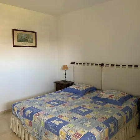 Apartment Quetzal Golf & Beach House Marbella