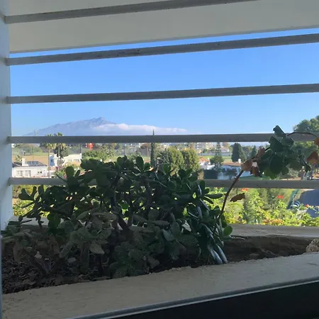 Apartment Quetzal Golf & Beach House Marbella